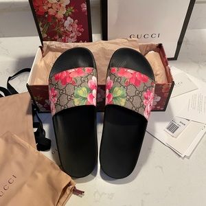Gucci floral print slides for women